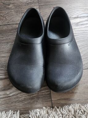 CROCS Black Slip-On Comfort Professional Mules W8 M6